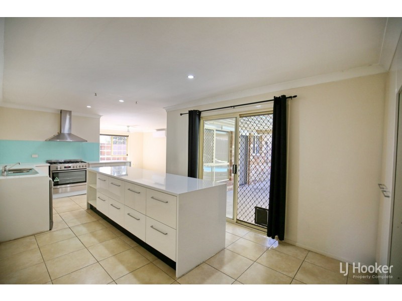 5 Hendrix Street, Windaroo QLD 4207