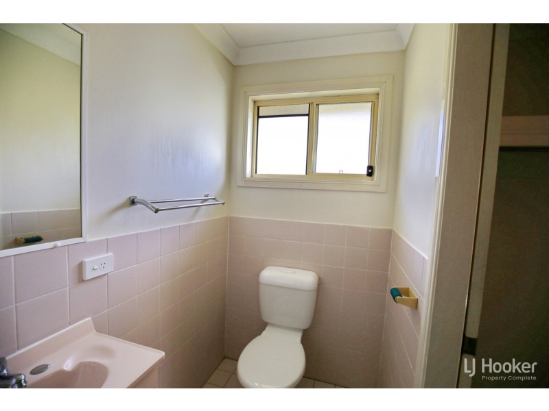 5 Hendrix Street, Windaroo QLD 4207