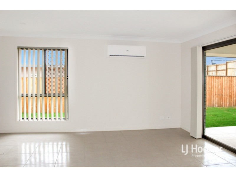 6 Burnley Road, Park Ridge QLD 4125