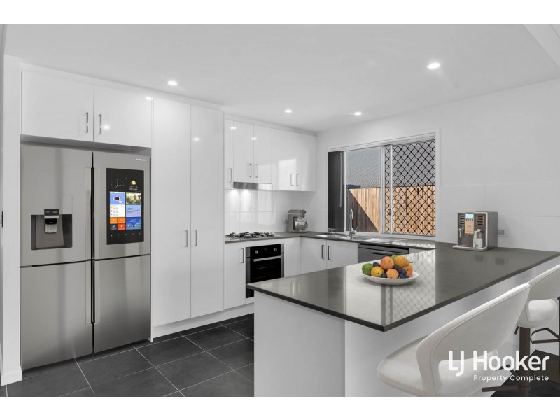 7 Treeline Circuit, Yarrabilba QLD 4207