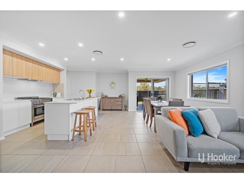 19 Flinders Drive, Yarrabilba QLD 4207