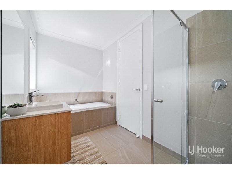 19 Flinders Drive, Yarrabilba QLD 4207