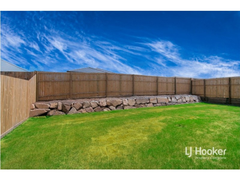 1 Foxx Court, Yarrabilba QLD 4207