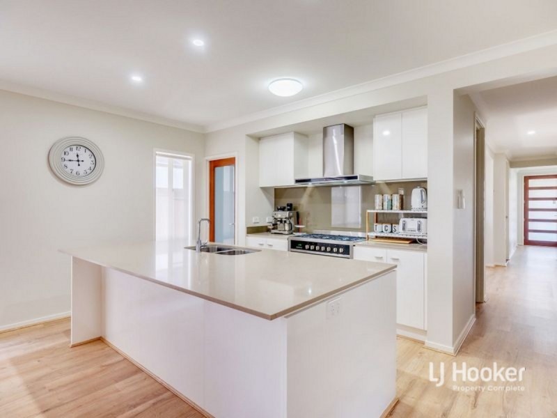 16 Latham Street, Yarrabilba QLD 4207
