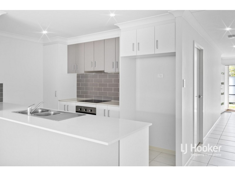 5 Willow Circuit, Yarrabilba QLD 4207
