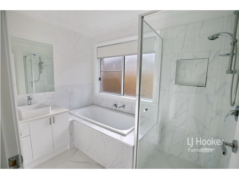 4 Expedition Road, Yarrabilba QLD 4207