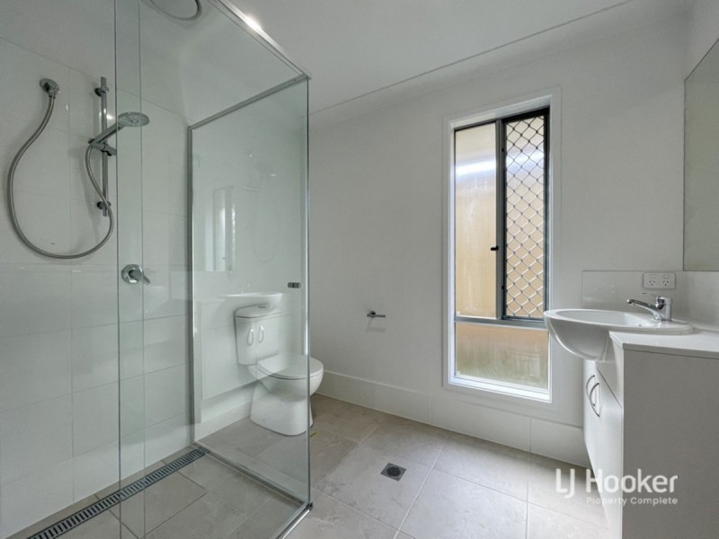 20 Flaxton Drive, Yarrabilba QLD 4207