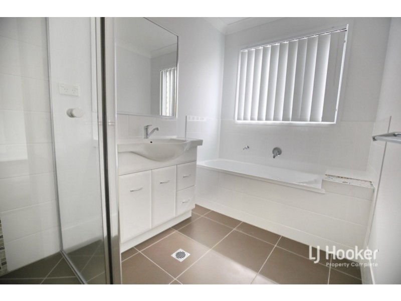 1/63 Bambil Street, Marsden QLD 4132