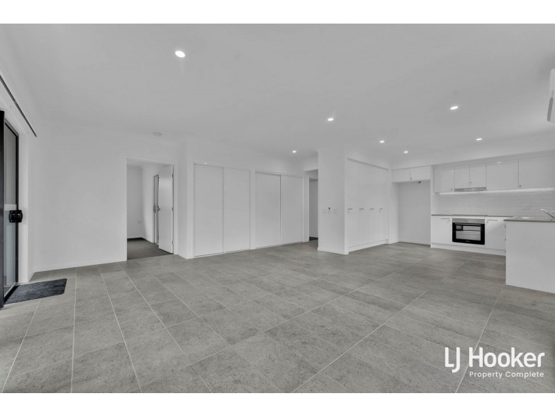 5 Maher Place, Gleneagle QLD 4285