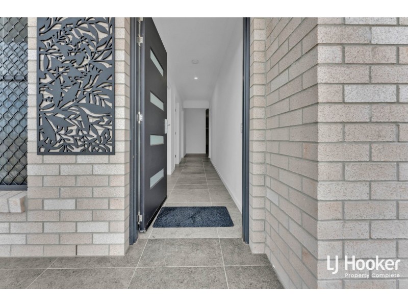 5 Maher Place, Gleneagle QLD 4285