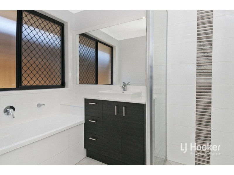 21 Latham Street, Yarrabilba QLD 4207