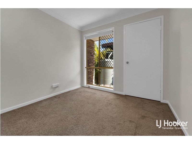 57 Boblynne Street, Chapel Hill QLD 4069