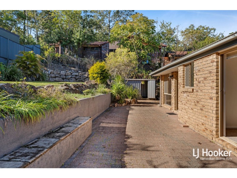 57 Boblynne Street, Chapel Hill QLD 4069