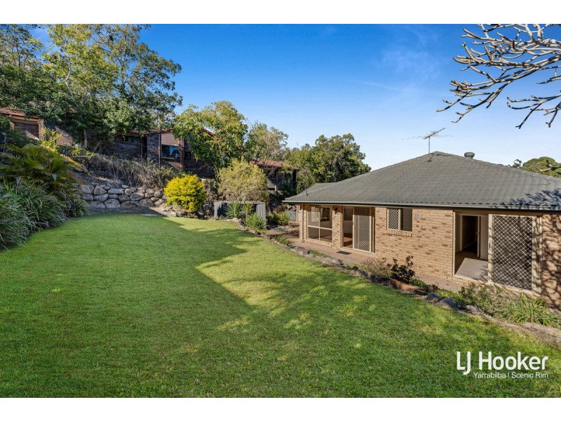 57 Boblynne Street, Chapel Hill QLD 4069