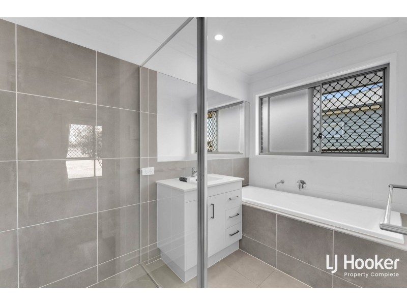 127-129 Geoff Philp Drive, Logan Village QLD 4207