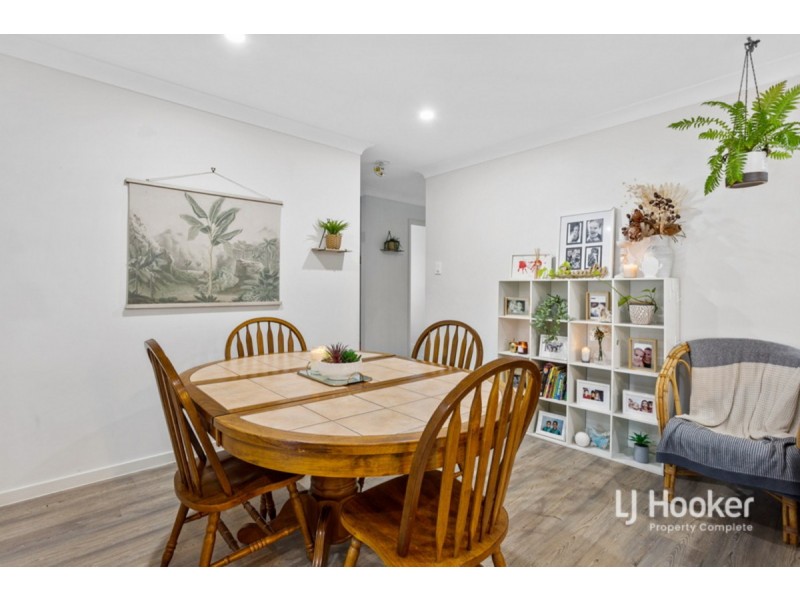 8 Buxton Avenue, Yarrabilba QLD 4207