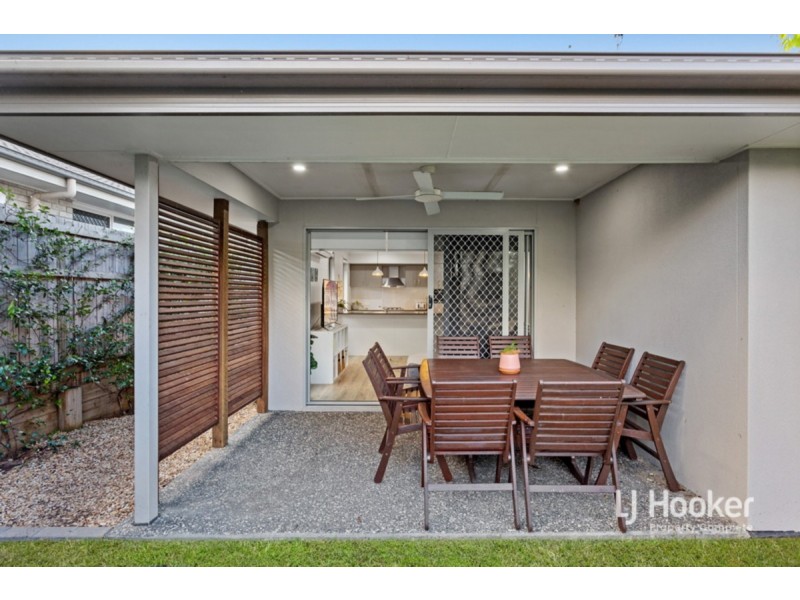 8 Buxton Avenue, Yarrabilba QLD 4207