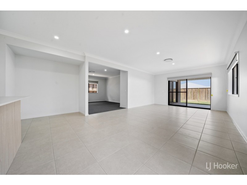 7 Wellington Circuit, Yarrabilba QLD 4207