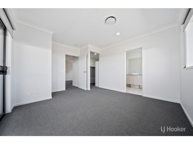 7 Wellington Circuit, Yarrabilba QLD 4207