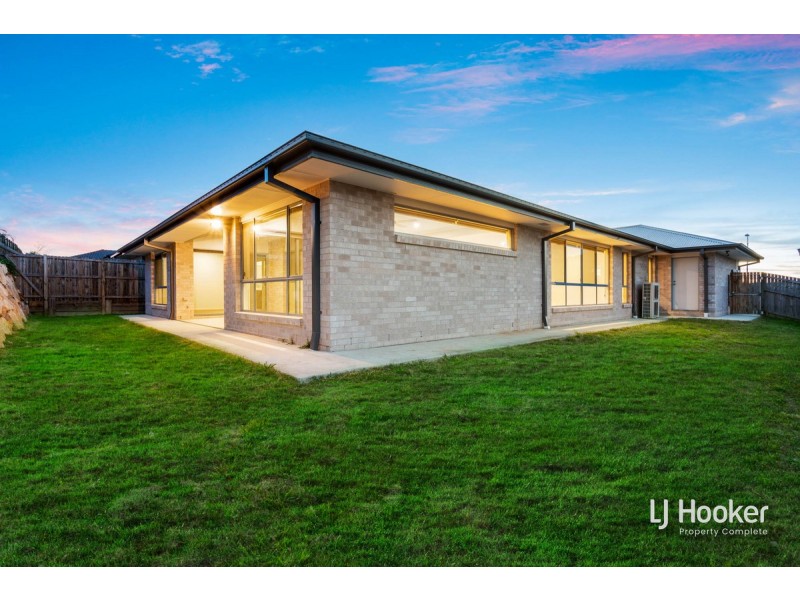 13 Strata Circuit, Yarrabilba QLD 4207