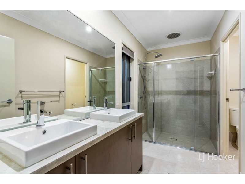 13 Strata Circuit, Yarrabilba QLD 4207