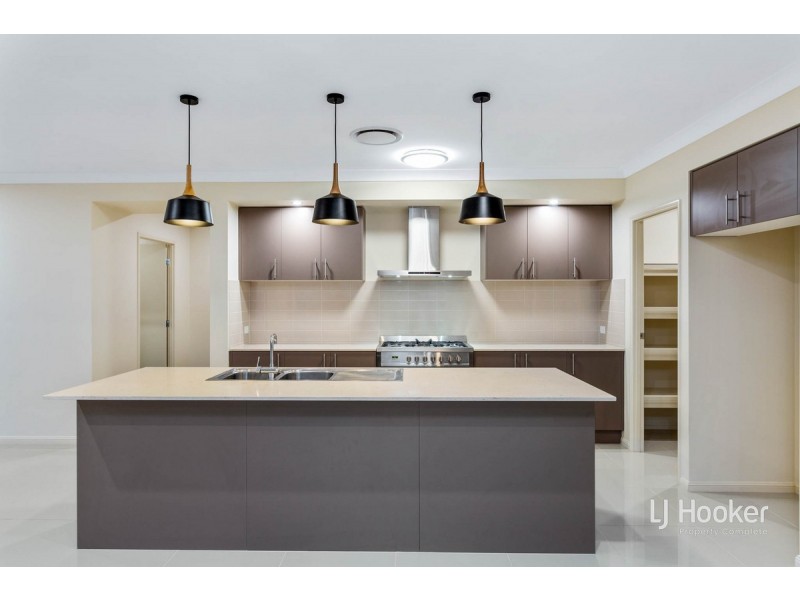 13 Strata Circuit, Yarrabilba QLD 4207