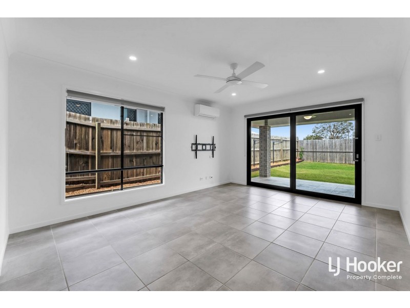 279 Killara Boulevard, Logan Reserve QLD 4133