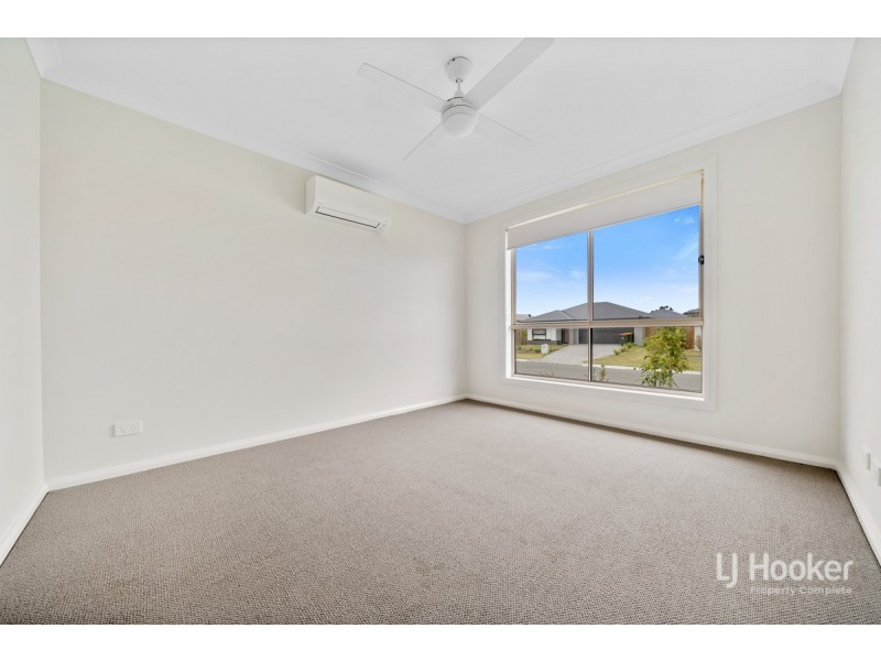 31 Janet Street, Walloon QLD 4306