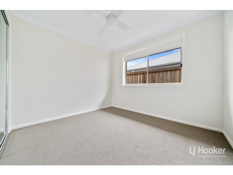 31 Janet Street, Walloon QLD 4306