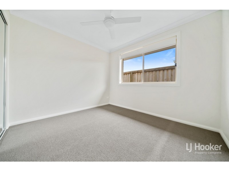 31 Janet Street, Walloon QLD 4306