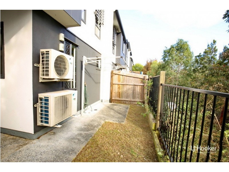 8/8 Highlands Street, Yarrabilba QLD 4207