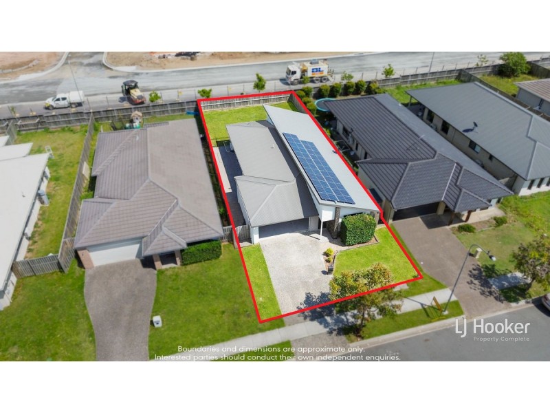 12 Wicker Road, Park Ridge QLD 4125
