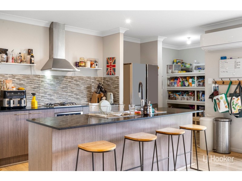 21 Greenstone Street, Yarrabilba QLD 4207