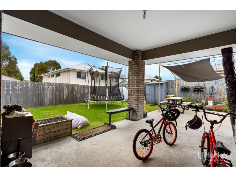 21 Greenstone Street, Yarrabilba QLD 4207