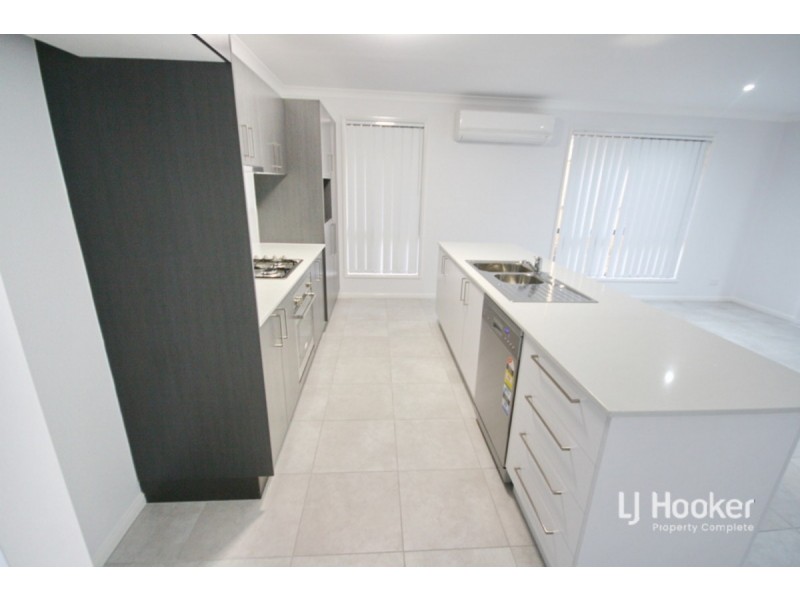 88 Buxton Avenue, Yarrabilba QLD 4207