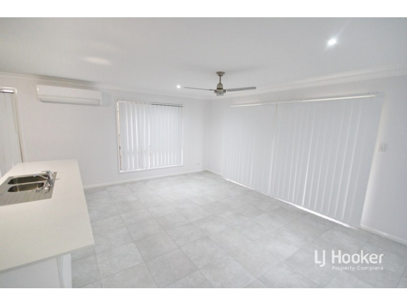 88 Buxton Avenue, Yarrabilba QLD 4207