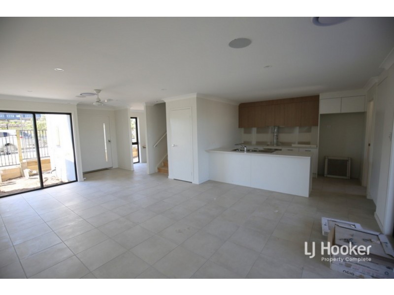 14 Grampians Circuit, Yarrabilba QLD 4207