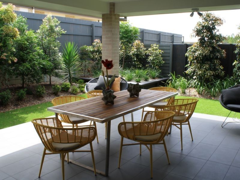 10 Treetops Street, Alberton QLD 4207