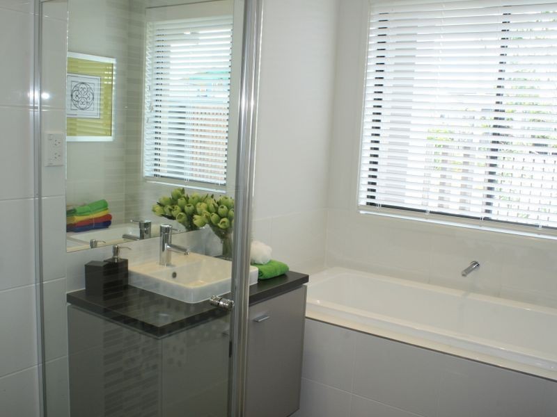 10 Treetops Street, Alberton QLD 4207