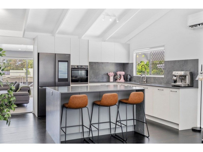 6 Mcgrath Street, Waterford West QLD 4133