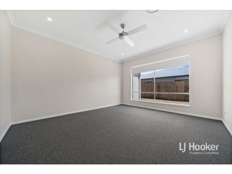 62 Snowdonia Crescent, Yarrabilba QLD 4207