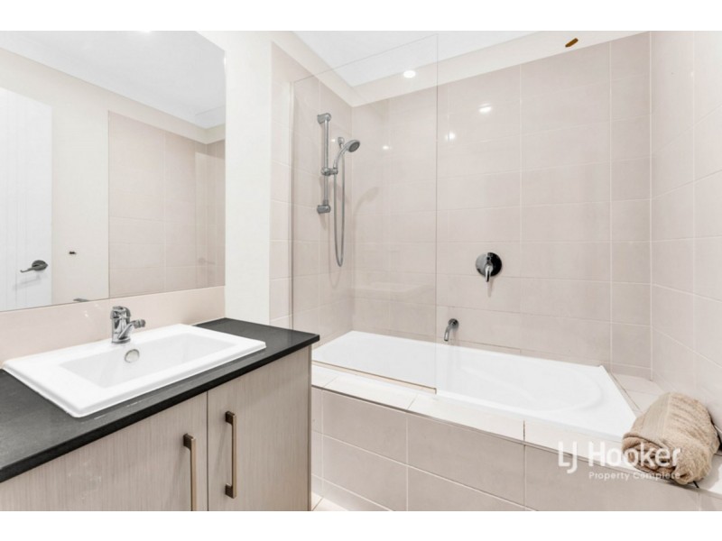 20/8 Highlands Street, Yarrabilba QLD 4207