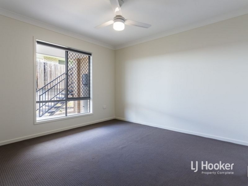2/72 Stormbird Street, Redbank Plains QLD 4301