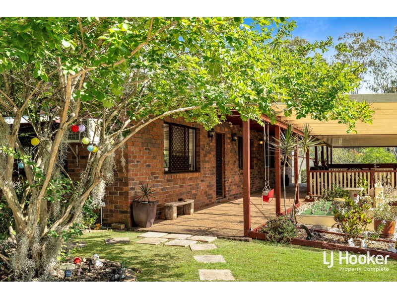 313-319 Clifton Drive, North Maclean QLD 4280