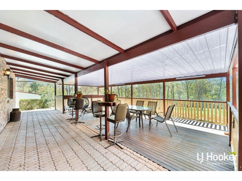 313-319 Clifton Drive, North Maclean QLD 4280