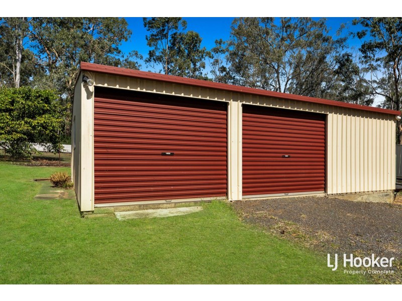 313-319 Clifton Drive, North Maclean QLD 4280