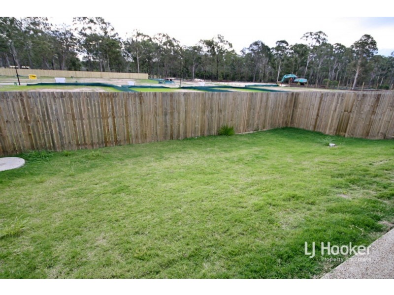 33 Malachite Drive, Logan Reserve QLD 4133