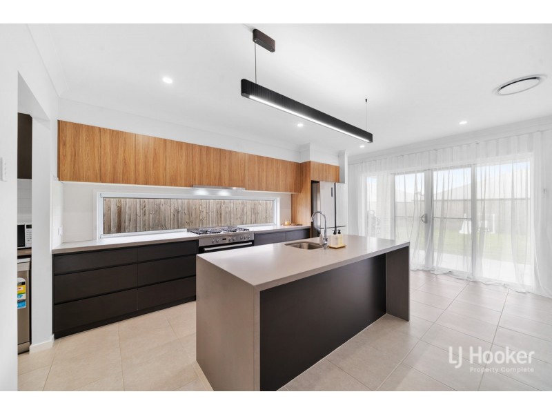 4 Mazeppa Street, Yarrabilba QLD 4207