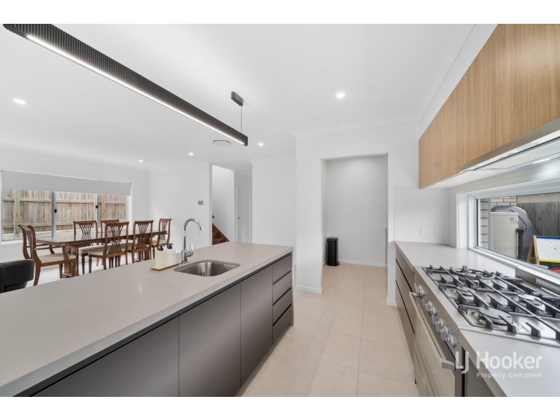 4 Mazeppa Street, Yarrabilba QLD 4207