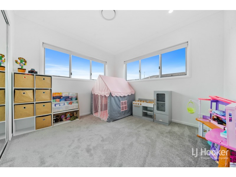 4 Mazeppa Street, Yarrabilba QLD 4207